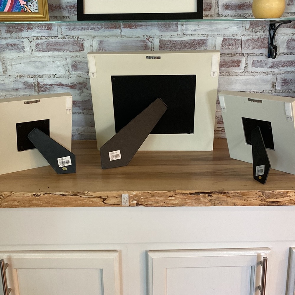 Picture frames - Picture 5 of 8